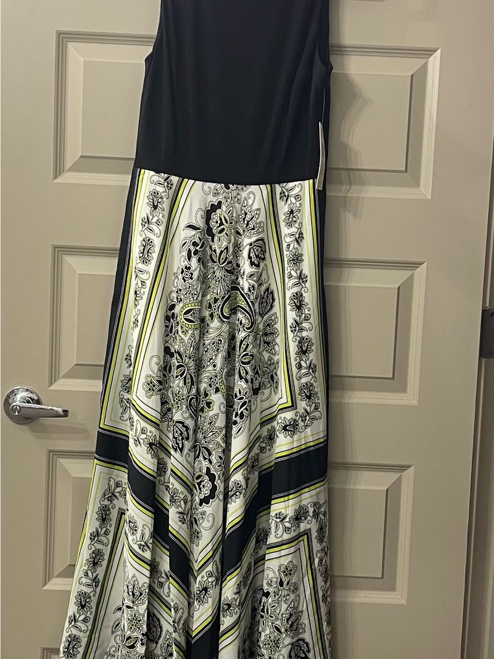 Eliza J Black, White & Lime Paisley Stripe Maxi Dress (Women’s Size 10)